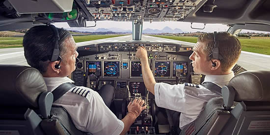 Bose introduces improved ProFlight headset