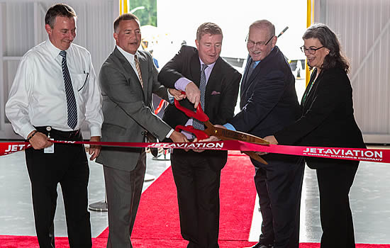 Jet AViation ribbon cutting