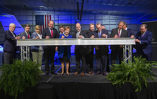 Cermonial Steel Beam signing.