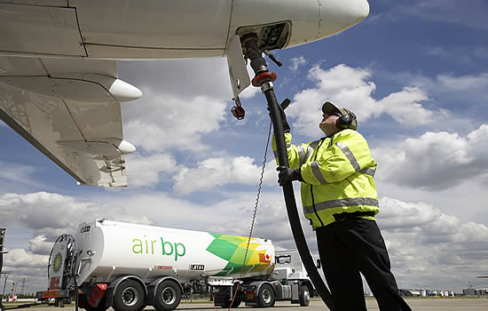 Air bp and Neste to offer increased volume of sustainable aviation fuel in Europe