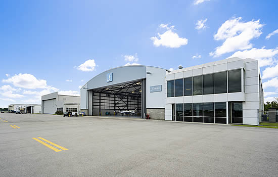 Signature transitions to new FBO at Baton Rouge