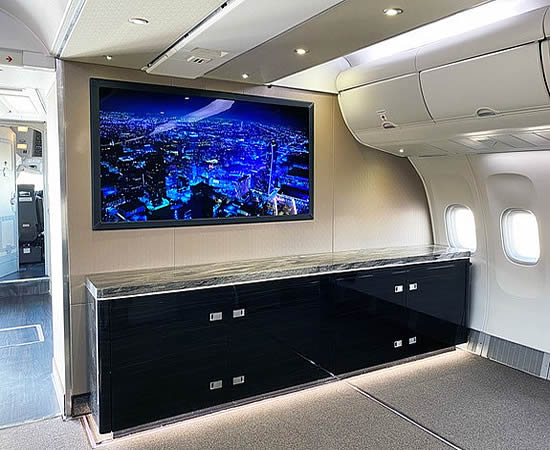 DPI Lab's new SmartCanvas 65" OLED UDH 4k ultra-thin display was recently installed on a VVIP Boeing 767.