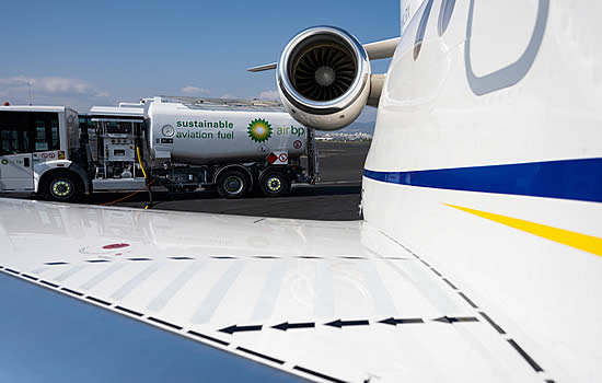 Air bp supplies sustainable aviation fuel to Clermont Ferrand Auvergne Airport