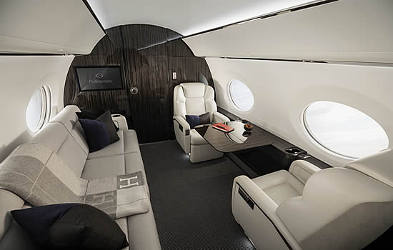 The award-winning G500 interior.