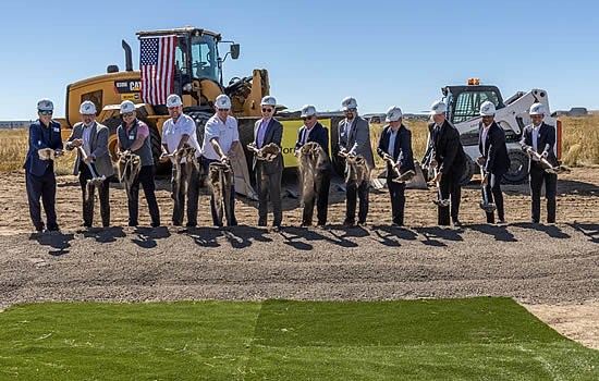 (L to R): Brian Holland, Director of Business Development at Mortenson; MacAdam Glin, General Manager of Mortenson/General Aviation Lead; Will Mace, Associate Commercial Broker for BA Group; Bret Packard, Manager of Sunborne; Tyler Packard, Manager of Sunborne; Mark Carmen, CEO of Modern Aviation; Robert Olislagers, Director of Centennial Airport; Mike Fronapfel, Director of Planning and Development for the Centennial Airport; John Parrino, VP of Operations for Modern Aviation; Dan Reinheimer, CFO of Modern Aviation; Emmanuel Yapo, Executive VP of Corporate Development of Modern Aviation; Kyle Quinn, General Manager of Modern Aviation-Denver.