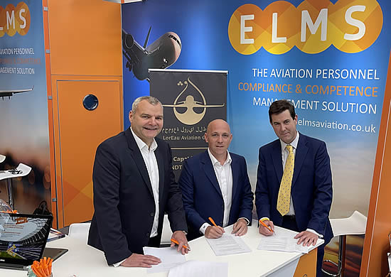 Forging a new business alliance at MRO Europe, Amsterdam - (L to R): Alan Barnes, Head of Operations, Complete Aircraft Group; Ronnie McCrae, CEO, LorEau Aviation Group and John Scales, General Manager, ELMS Aviation.