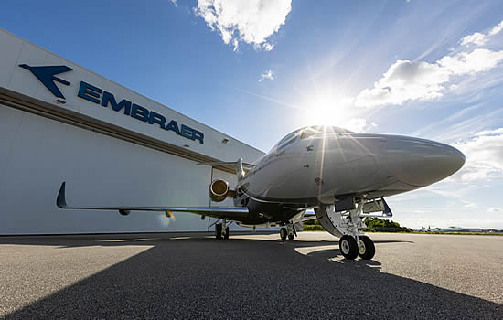 Embraer delivers first Praetor 500 in Canada to AirSprint