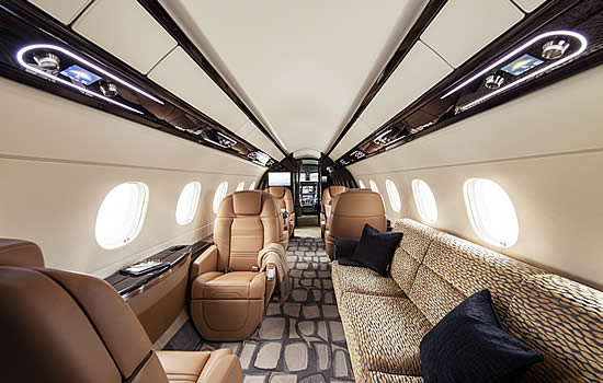 Praetor 600 interior.