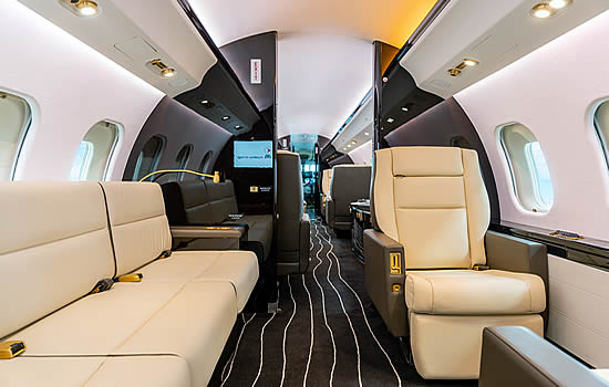 FAI Global Express D-AFAU interior2