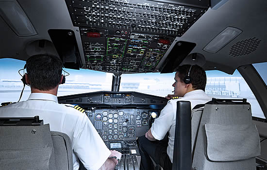 AXIS 72-500 FFS enters service in Ireland AXIS 72-500 FFS enters service in Ireland