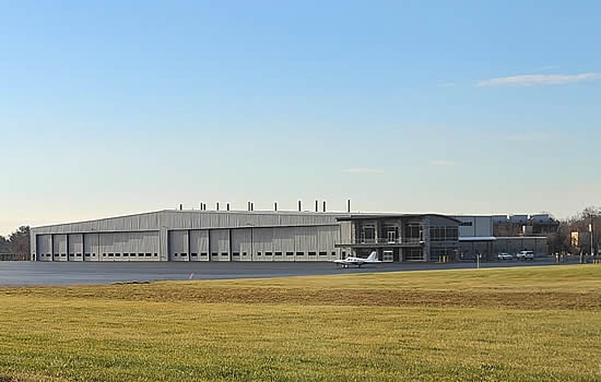 FlightServ FBO at Trenton Mercer Airport (KTTN).