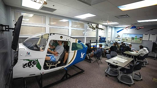 Embry-Riddle is expanding its aviation-training curriculum, which takes place in high school classes.