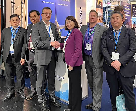 (L to R): Martin Ngai - Greater China; Charlie yi - South Korea; Pierre Van der Stichele - Air Partner; Maggie Goh - CEO of Worldwide GSA group; Andy Powers - BD Air Partner; Gaku Shibuya - Japan.
