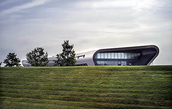Farnborough becomes first UK bizav airport to achieve highest level of carbon accreditation