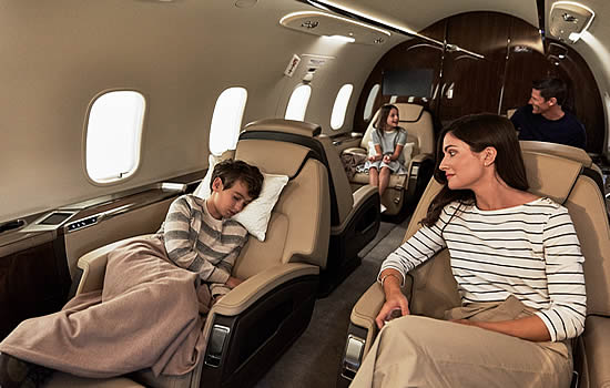 Optimizing the air transport network for summer travel