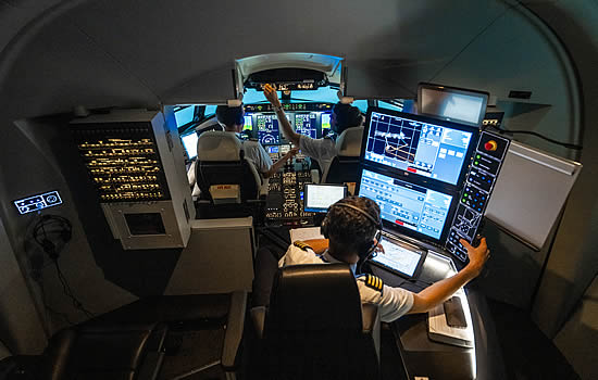 AXIS Flight Simulation Level-D Bombardier Challenger CL650 simulator cockpit.