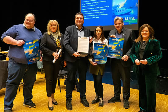 The six Mayors of Lofoten (L to R): Einar Benjaminsen, Elisabeth Mikalsen, Vidar Thom Benjaminsen, Hanna Sverdrup, Jonny Finstad and Susan Berg Kristiansen.