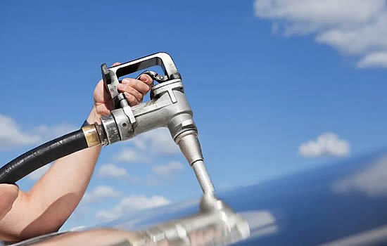 NBAA and Cutter Aviation launch ‘Fueling the Future’ program in support of industry advocacy