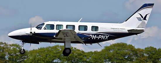 Slagboom En Peeters' Piper Navajo Chieftain.