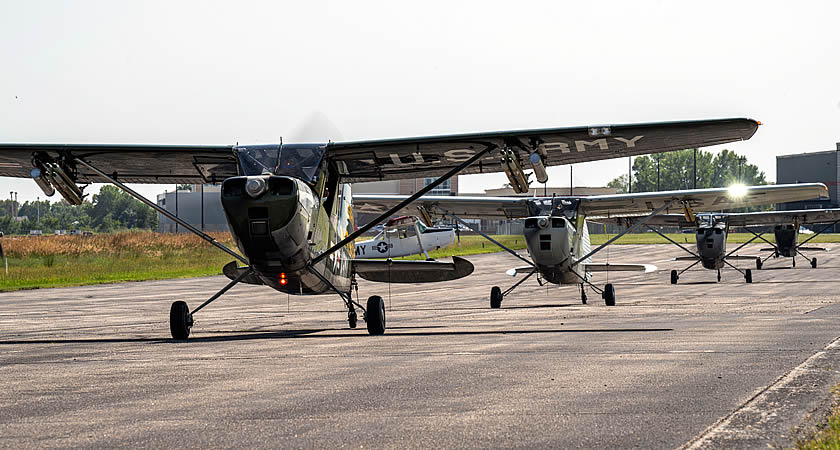Birddog community celebrates 75th anniversary with fly-in at Textron Aviation
