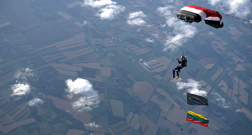 KlasJet employee breaks three national records in single high-altitude jump