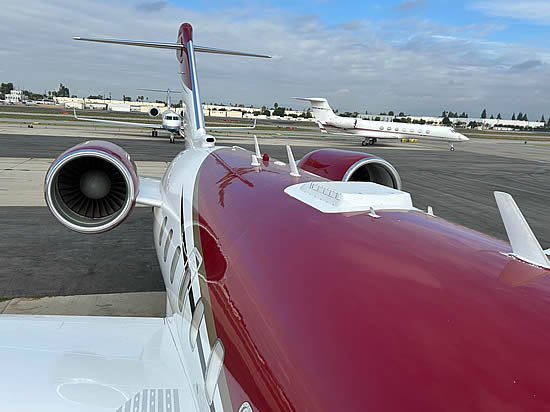 StandardAero generated the first pair of Gogo Galileo STCs for the HDX and FDX terminals on Challenger 600 series. This fuselage supports the Gogo Galileo FDX antenna.