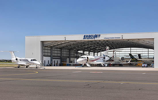 ExecuJet MRO, Essendon, Melbourne. ExecuJet MRO, Essendon, Melbourne.