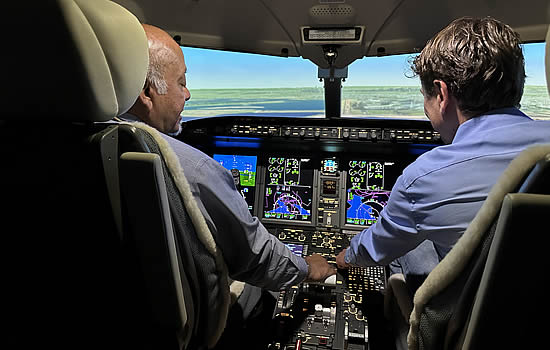 The interior of the CL350 simulator. The interior of the CL350 simulator.