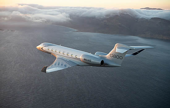 Gulfstream G800 achieves eighth city-pair speed record en route
to Dubai Airshow