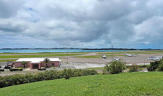 Atlantic Aviation has acquired Cedar Aviation Services Ltd at Bermuda’s L.F. Wade International Airport (BDA), known for its exceptional personal service and aircraft handling expertise.