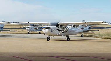 Factory-new Cessna Skyhawks (Model 172) to take flight as Textron Aviation names five 2026 Top Hawk recipients—helping train the next generation of pilots.
