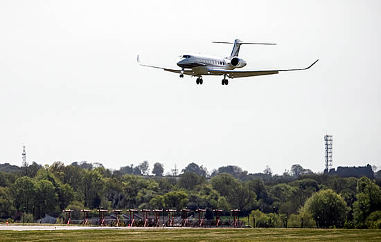 Qatar Executive G700 on final approach to Runway 03 at London Biggin Hill Airport. Qatar Executive G700 on final approach to Runway 03 at London Biggin Hill Airport.