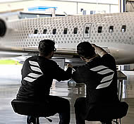 Bombardier and Rolls-Royce expand health monitoring upgrade for Global 5500/6500 fleets across service network