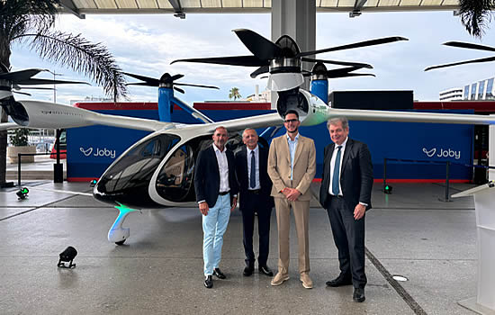 Nice Côte d’Azur Airport and partners unveil full-scale Joby electric air taxi mock-up Nice Côte d’Azur Airport and partners unveil full-scale Joby electric air taxi mock-up