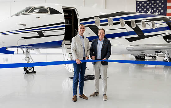 Curtis Edenfield, CEO and Rickey Oswald, COO at the delivery of the first fractional airplane in the program, a Challenger 3500. Curtis Edenfield, CEO and Rickey Oswald, COO at the delivery of the first fractional airplane in the program, a Challenger 3500.