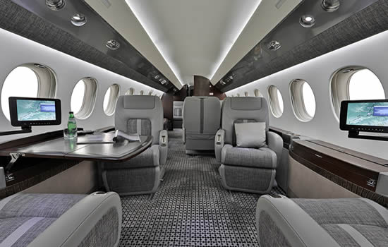 Falcon 7X forward cabin